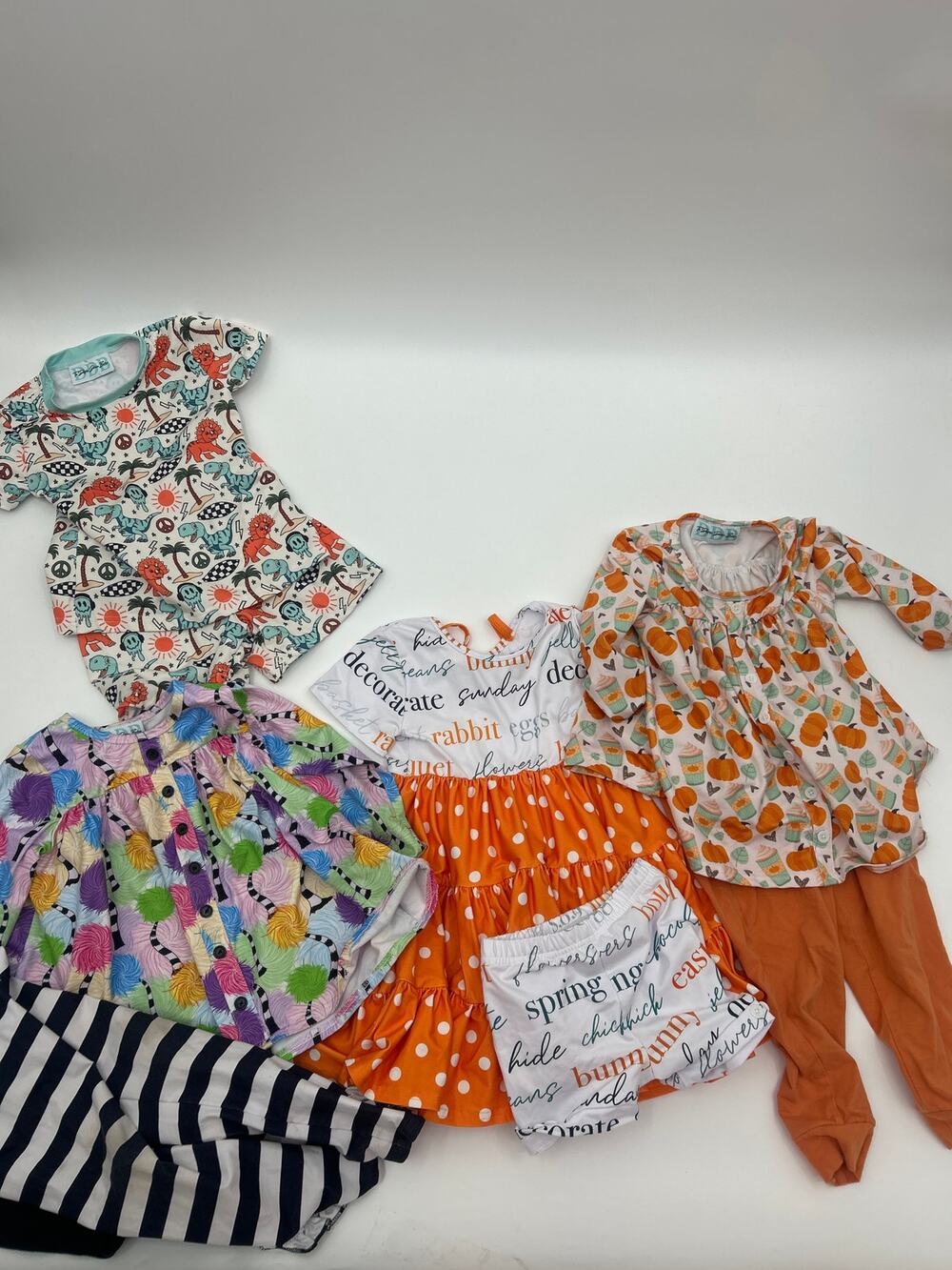 Delightful Dandelion Boutique 3T Lot 9 Pieces 4 Outfits Girls Pumpkin Dino Fall